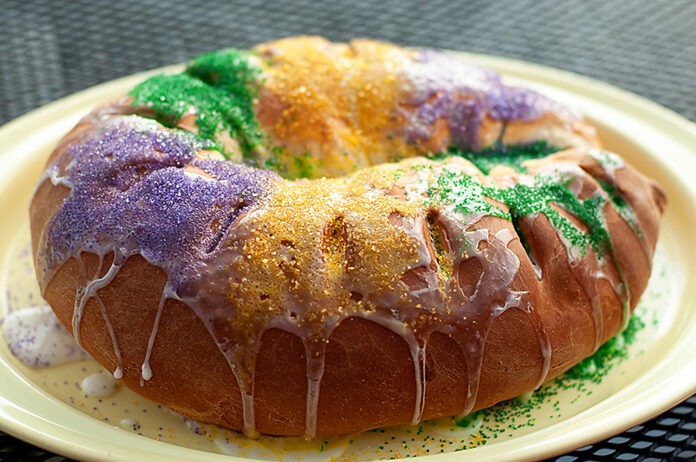 the dotted lime king cake
