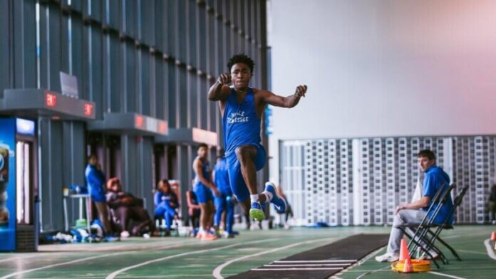 Blue Raiders win 14 events at Dean Hayes Indoor Classic