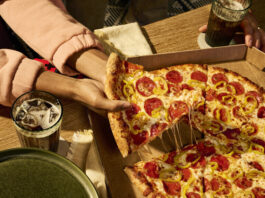 Domino's New York Style Pizza has the perfect balance of crust, sauce, cheese and toppings in every bite.